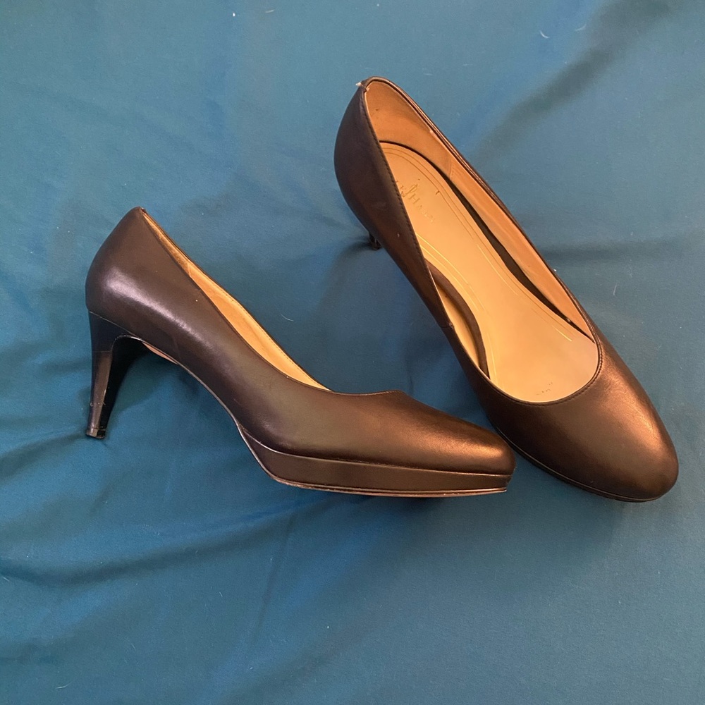 Black Leather Cole Haan 3 Inch Pump